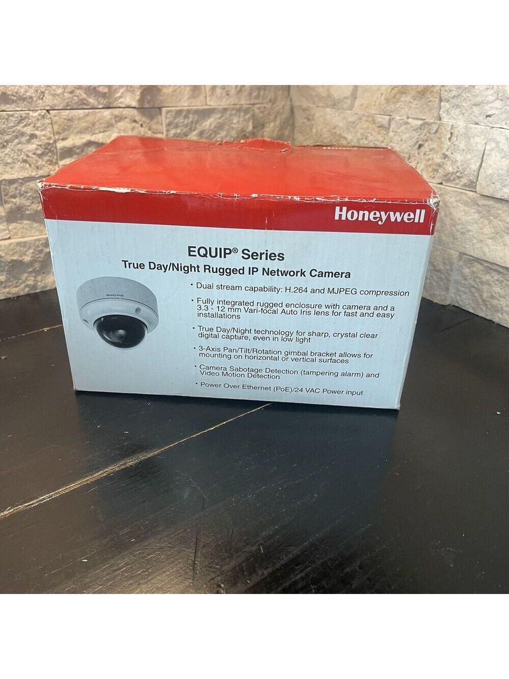 Honeywell HD4MDIP equIP Series True Day/ Night Rugged IP Camera *NEW IN BOX*